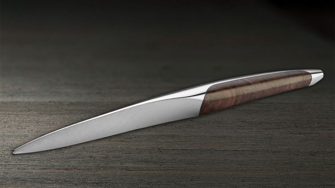 
                    couteau de table suisse sknife