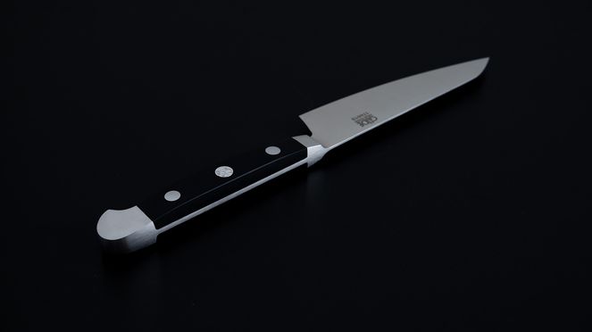 
                    Small Kiritsuke Alpha is hand-forged in Solingen from stainless chrome-vanadium-molybdenum steel